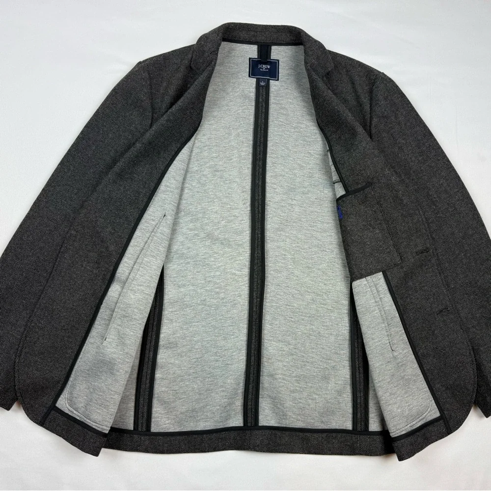 J. Crew Mens Wool Blend Tweed Sport Coat Sz Small 2 Button Grey Stretch Comfort
